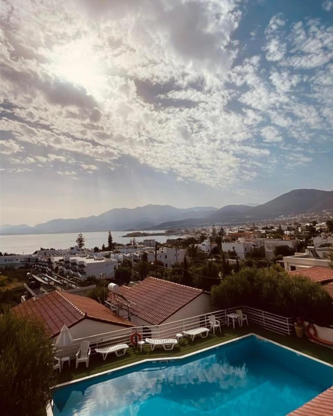 View Villas Hersonissos  Exterior photo